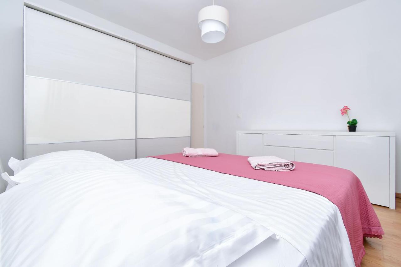 Apartment Ela Omiš Eksteriør billede