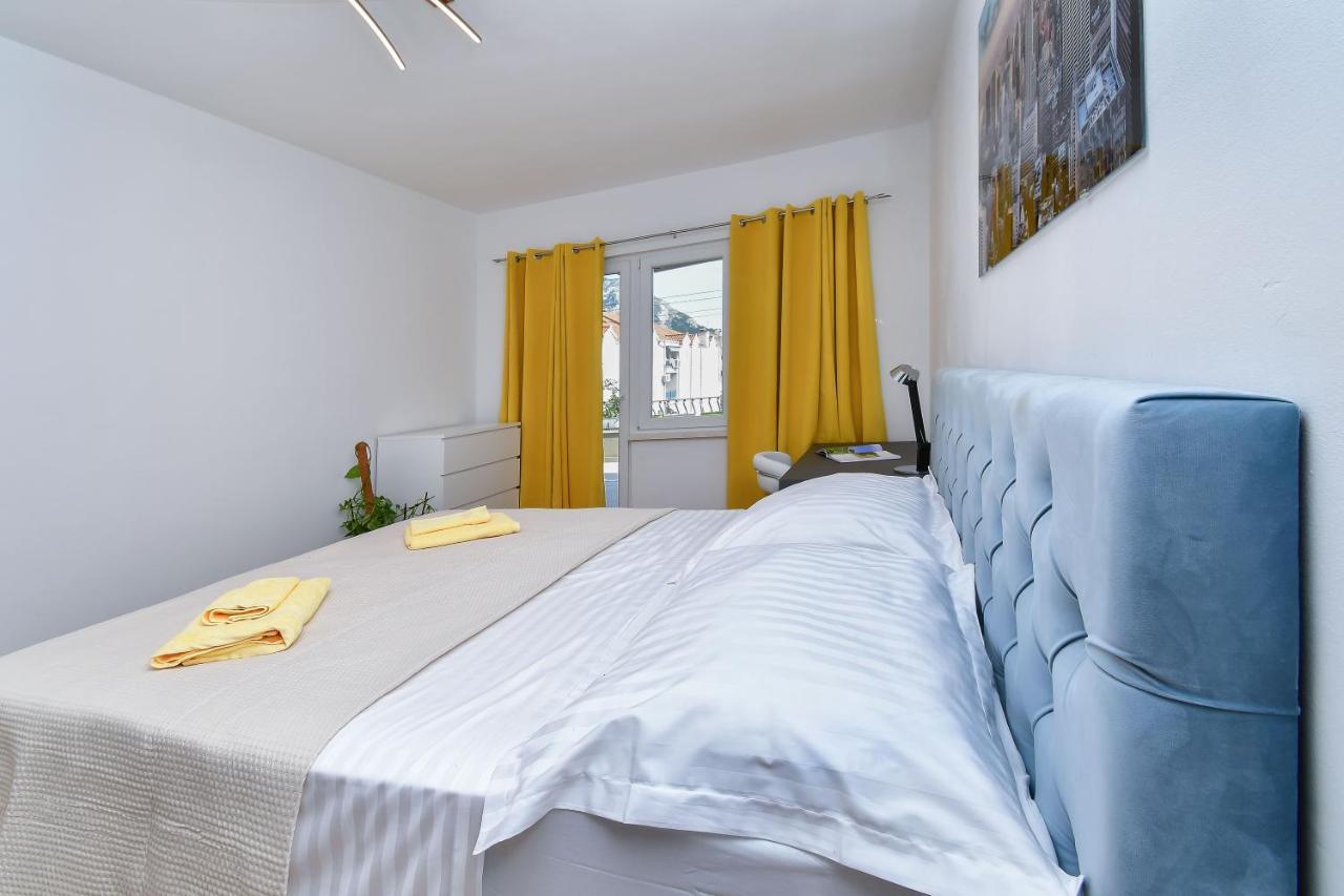 Apartment Ela Omiš Eksteriør billede